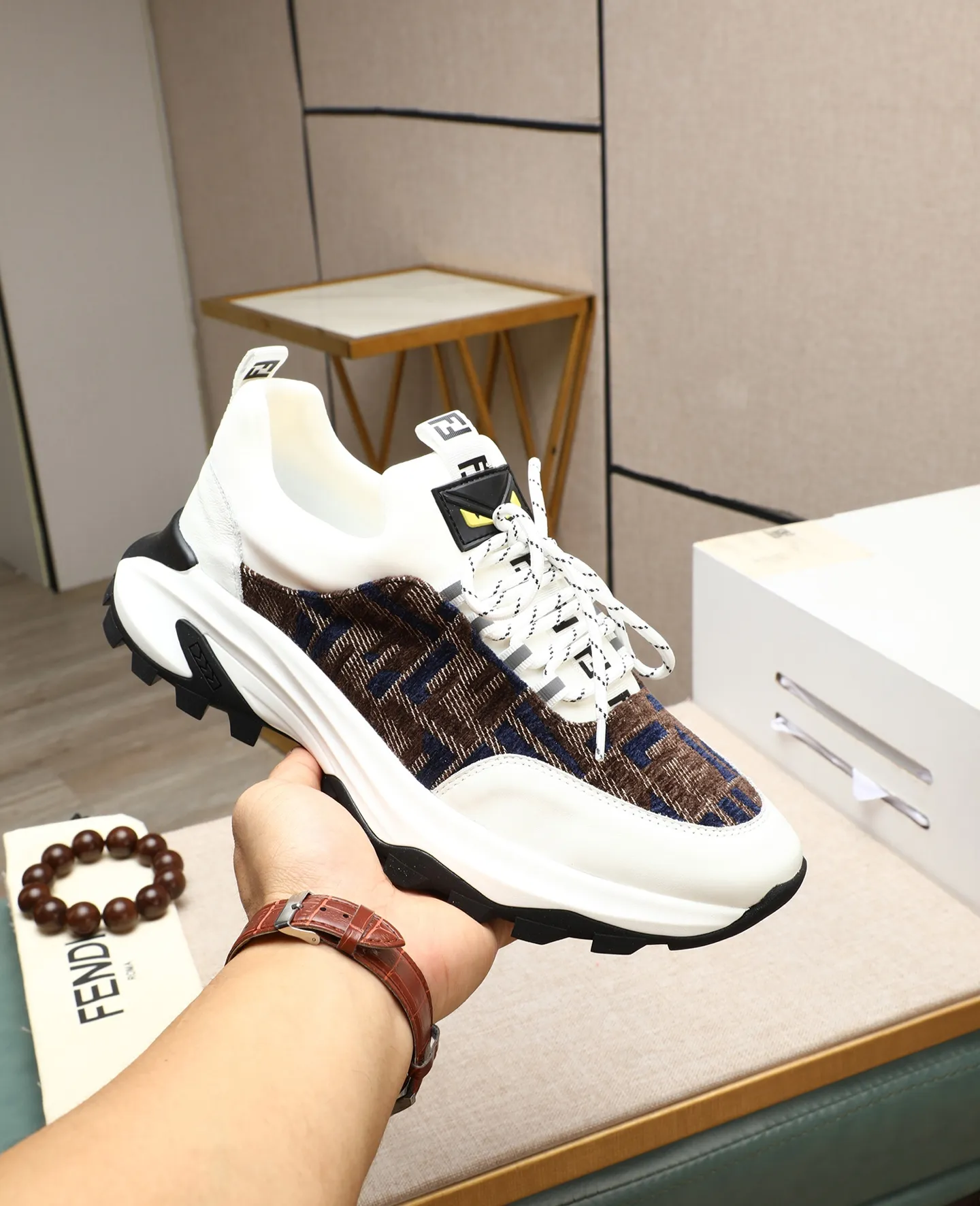 Men's shoes 💰460🕷🕷[FENDI] Fendi fashionable casual men's shoes 🇨🇳Original official website 1:1 model opening, new models are available first 💯Not high-profile but avant-garde, simple About low-key and fashionable, super versatile style 🌿 Made of original cowhide ➕ Pigskin lining 🎋 The version is comfortable on the feet, so rigorous for any small place, and the workmanship is first-class 🍍38-44 Large quantities in stock